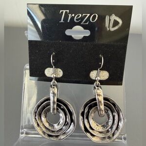 Antiqued Silver Layered Circle Drop Earrings
